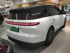 Li Auto i8 Standard Edition - ფოტო 6