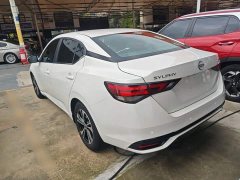 Nissan Sylphy 1.6L CVT Comfort Edition - photo 4