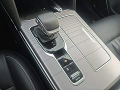 FAW Red Flag HS7 PHEV 2.0T PHEV AWD Flagship Comfort 6-Seater - ფოტო 13