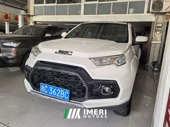 JMC Yuhu 7 2.0T Diesel Automatic Four-Wheel Drive Comfort Short Wheelbase National VI JX4D20A6L