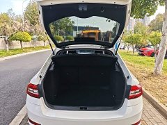 Skoda Octavia 1.5L Automatic Smart Comfort Edition - ფოტო 18