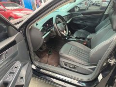 Volkswagen Passat 330TSI Starry Sky Elite - photo 15