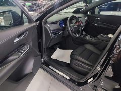 Cadillac XT4 28T FWD Technology - ფოტო 15
