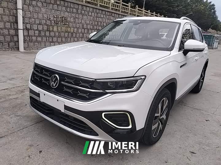 Volkswagen Taos 330TSI FWD Luxury Plus Advanced Edition