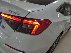 Honda Civic 240TURBO CVT Dynamic Edition - ფოტო 7
