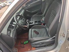 Volkswagen Magotan 330TSI DSG Advance - ფოტო 14