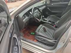 Volkswagen Magotan 330TSI DSG Advance - ფოტო 15