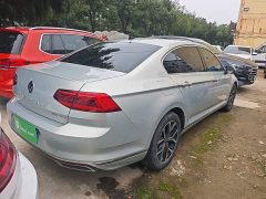 Volkswagen Magotan 330TSI DSG Advance - ფოტო 6