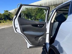 Nissan Qashqai Honor 2.0L CVT XV Premier Edition - photo 11