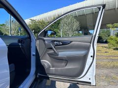 Nissan Qashqai Honor 2.0L CVT XV Premier Edition - photo 12