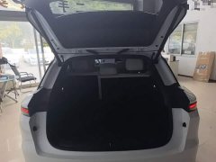 Li Auto i6 Two-Wheel Drive Standard - ფოტო 18