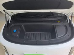 Li Auto i6 Two-Wheel Drive Standard - ფოტო 19
