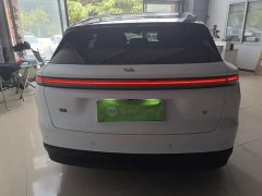 Li Auto i6 Two-Wheel Drive Standard - ფოტო 5