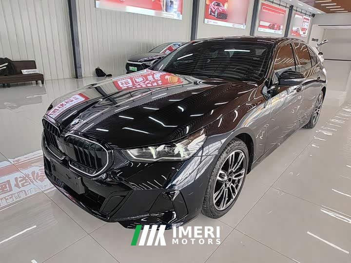 BMW 5 Series 530Li Premier M Sport Package - ავტომობილი ჩინეთიდან
