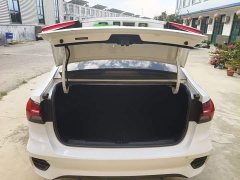 SAIC MG i5 1.5L Manual Diamond Edition - ფოტო 18