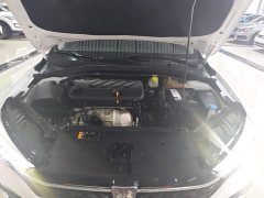 SAIC MG i5 Facelift 1.5L CVT Diamond Edition - ფოტო 19