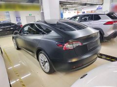 Tesla Model 3 Rear-Wheel Drive - ფოტო 4