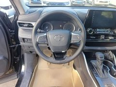 Toyota Highlander 2.5L Intelligent Hybrid AWD Elite 7-Seat Plus Edition - photo 10