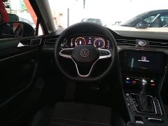 Volkswagen Magotan 330TSI DSG Luxury - ფოტო 10