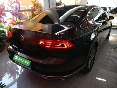 Volkswagen Magotan 330TSI DSG Luxury - ფოტო 5