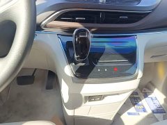 Buick GL8 Land Official Business Class 652T Comfort Edition - фото 13
