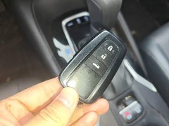 Toyota Corolla 1.8L CVT Luxury - ფოტო 8