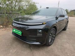 Li Auto L6 Max Smart Refresh Edition - ფოტო 1