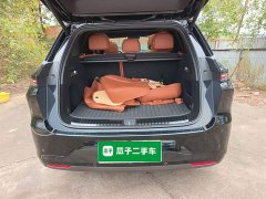 Li Auto L6 Max Smart Refresh Edition - ფოტო 18