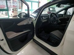 BYD Dolphin 405km Fashion Edition - ფოტო 15