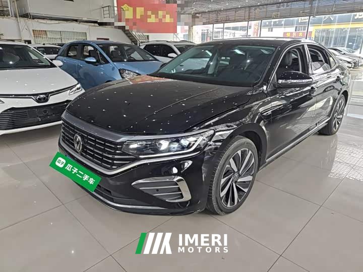 Volkswagen Passat 380TSI Elite - ავტომობილი ჩინეთიდან