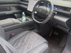 NIO ES8 Six-Seat Executive Signature Edition - ფოტო 7