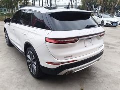 Lincoln Explorer 2.0T FWD Elegant Edition - ფოტო 4