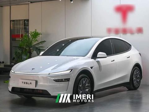 2026 Tesla Model Y L Long Range All-Wheel Drive