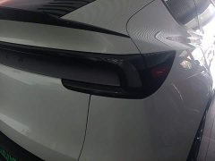 Tesla Model Y L Long Range All-Wheel Drive - фото 7