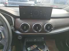 Great Wall WEY VV6 2.0T Two-Wheel Drive Smart Plus - photo 12