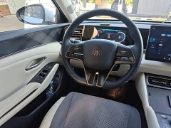 BYD Qin L DM-i 80KM Excellence Edition - ფოტო 10