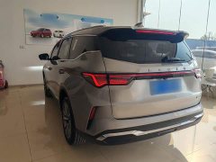 Geely Jiaji L 1.5TD DCT Luxury - ფოტო 11