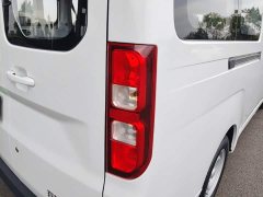 Wuling Yangguang 300km Comfort Passenger Van 60kW - ფოტო 7
