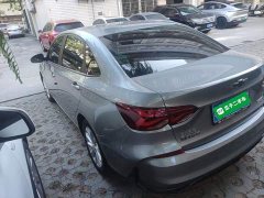 Chevrolet Cruze 1.5L Dual-Clutch Deluxe Edition - ფოტო 4