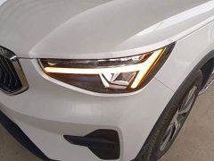 Volvo XC40 B3 Smart Luxury Edition - ფოტო 17