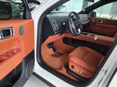 Li Auto L6 Pro - ფოტო 15