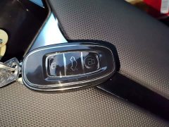 FAW Red Flag E-QM5 431km Charging Comfort Edition - ფოტო 11
