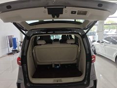 Buick GL8 Land Business Class 652T Luxury - ფოტო 18