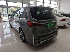 Buick GL8 Land Business Class 652T Luxury - ფოტო 4
