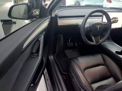 Tesla Model Y Long Range All-Wheel Drive - фото 15