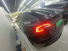 Tesla Model Y Long Range All-Wheel Drive - фото 4