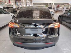 Tesla Model Y Rear-Wheel Drive - photo 5