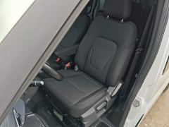 JMC 2.0T Manual Mid-wheelbase Mid-roof Commercial Multi-purpose Passenger Vehicle 7-seater - ფოტო 14