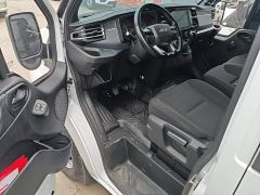 JMC 2.0T Manual Mid-wheelbase Mid-roof Commercial Multi-purpose Passenger Vehicle 7-seater - ფოტო 15