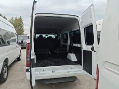 JMC 2.0T Manual Mid-wheelbase Mid-roof Commercial Multi-purpose Passenger Vehicle 7-seater - ფოტო 18